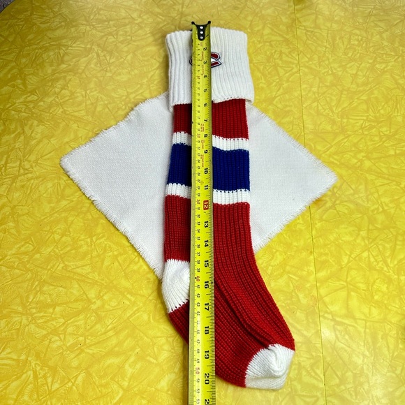 Montreal Canadiens Knit Christmas Stocking - Picture 5 of 5